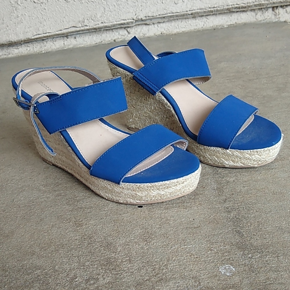 Open-Toed Wedges